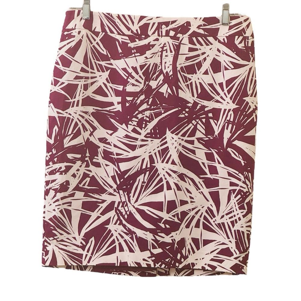 Ann Taylor LOFT Cranberry Plum Purple White Leaf Pencil Skirt Size 12